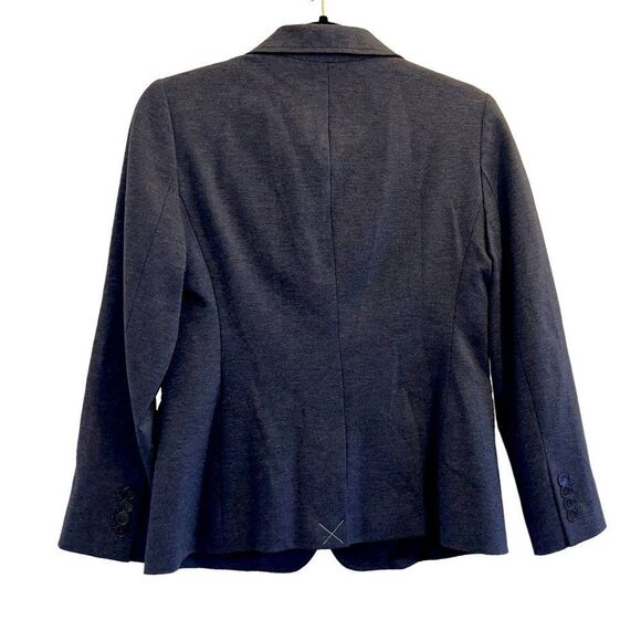 Talbots Gray Blazer || 6P - Picture 2 of 4
